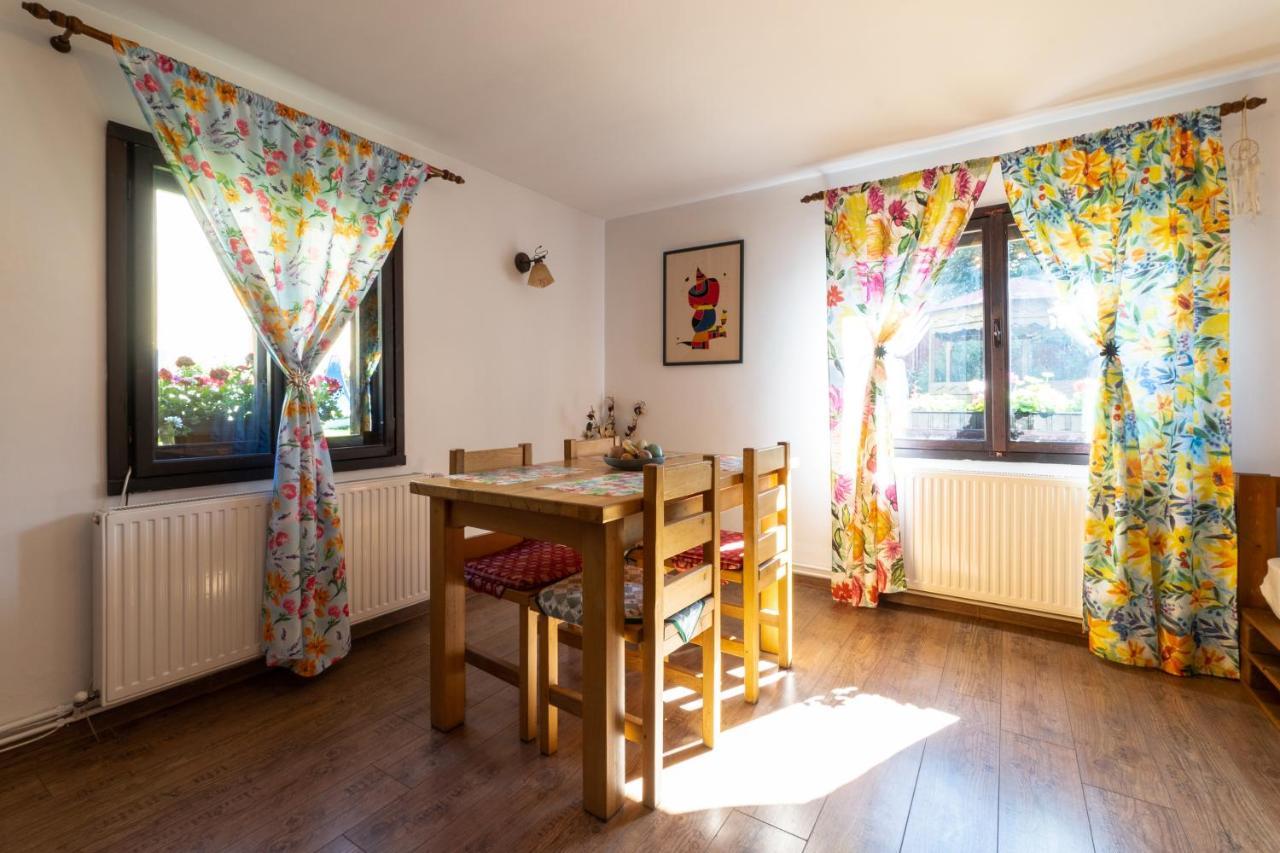Sunset Cottage Braşov Buitenkant foto